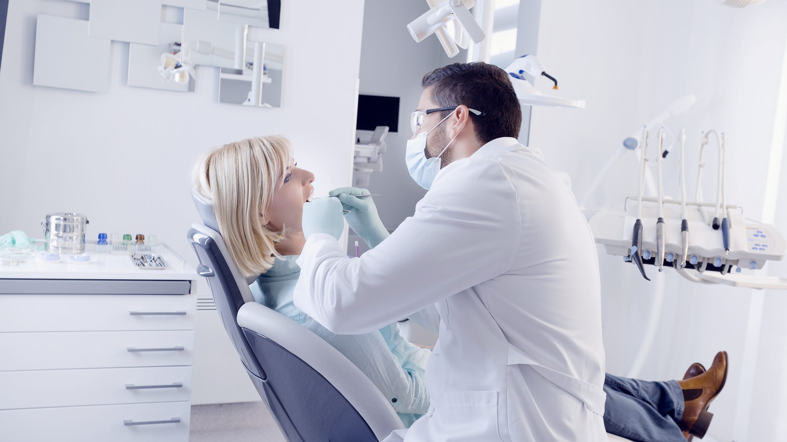 Dentist in Glenolden, PA